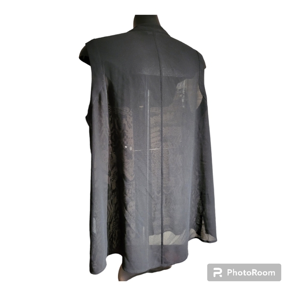 Sheer sleeveless - Picture 2 of 2